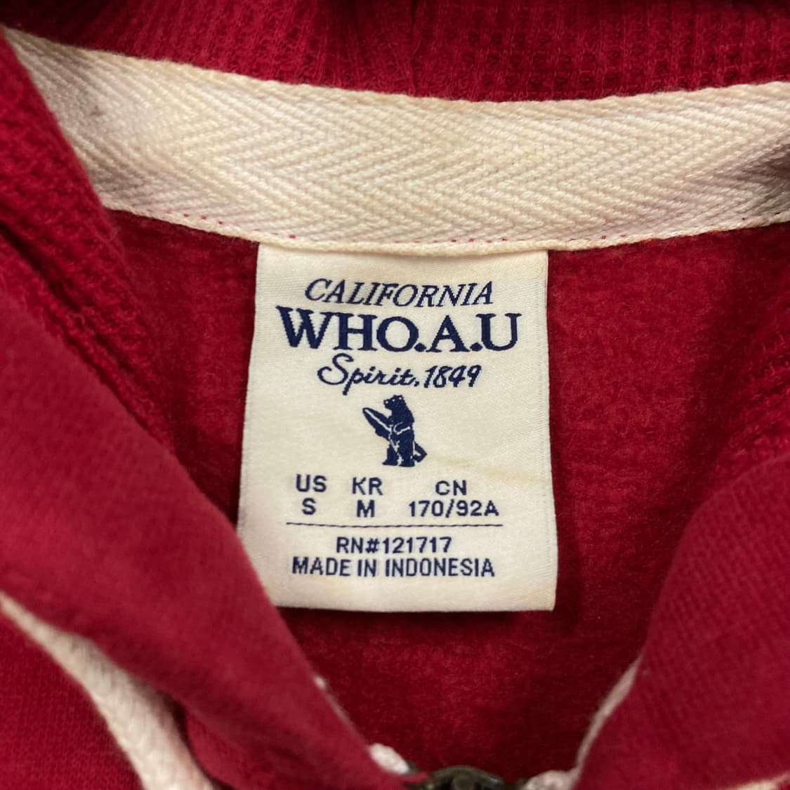 후아유 y2k 레드 컬러 스펠아웃 후드 집업 상품이미지3