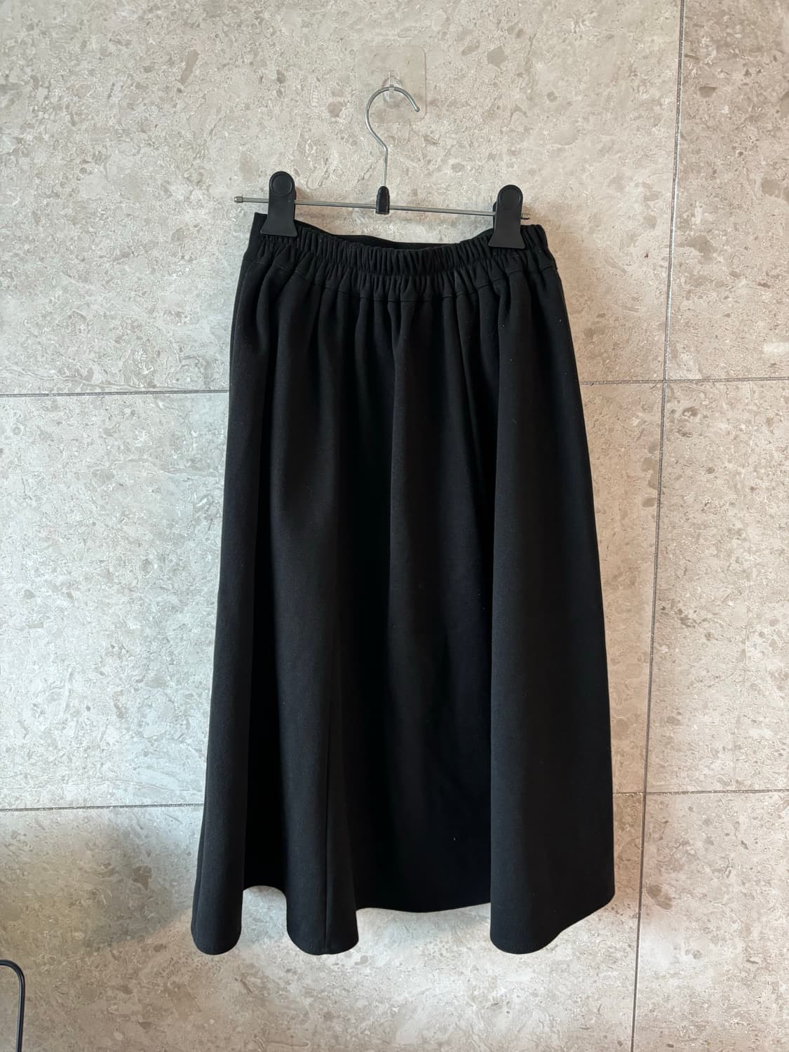 플레어 롱 스커트 검정 밴딩 롱스커트 상품이미지2