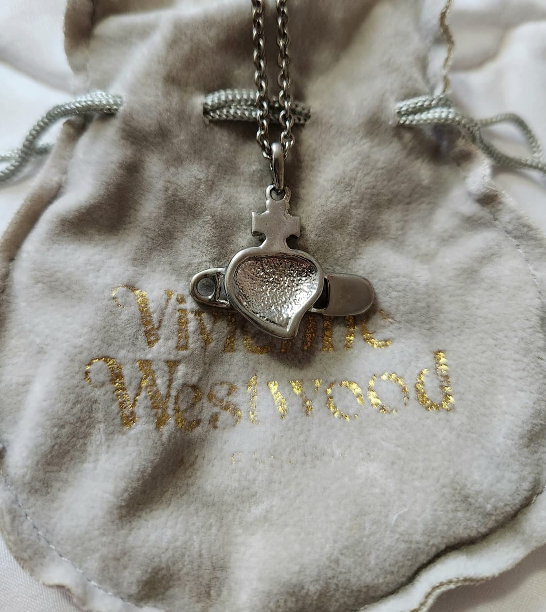 비비안웨스트우드 옷핀 목걸이 상품이미지2