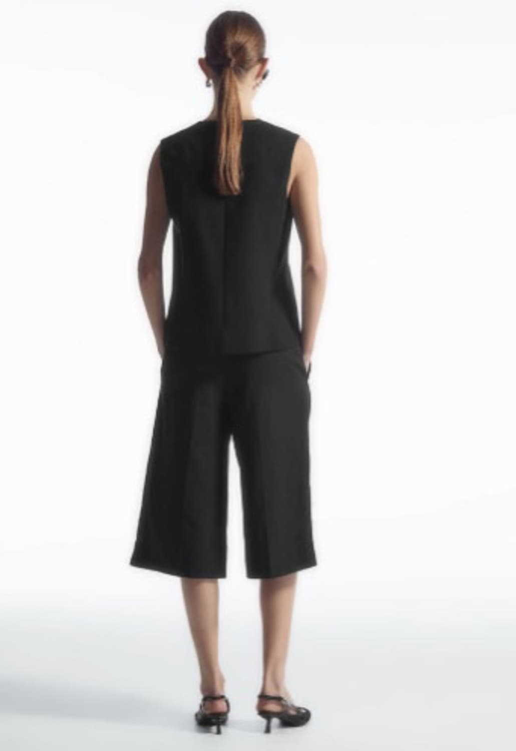 COS 테일러드 니렝스 쇼츠 상품이미지3