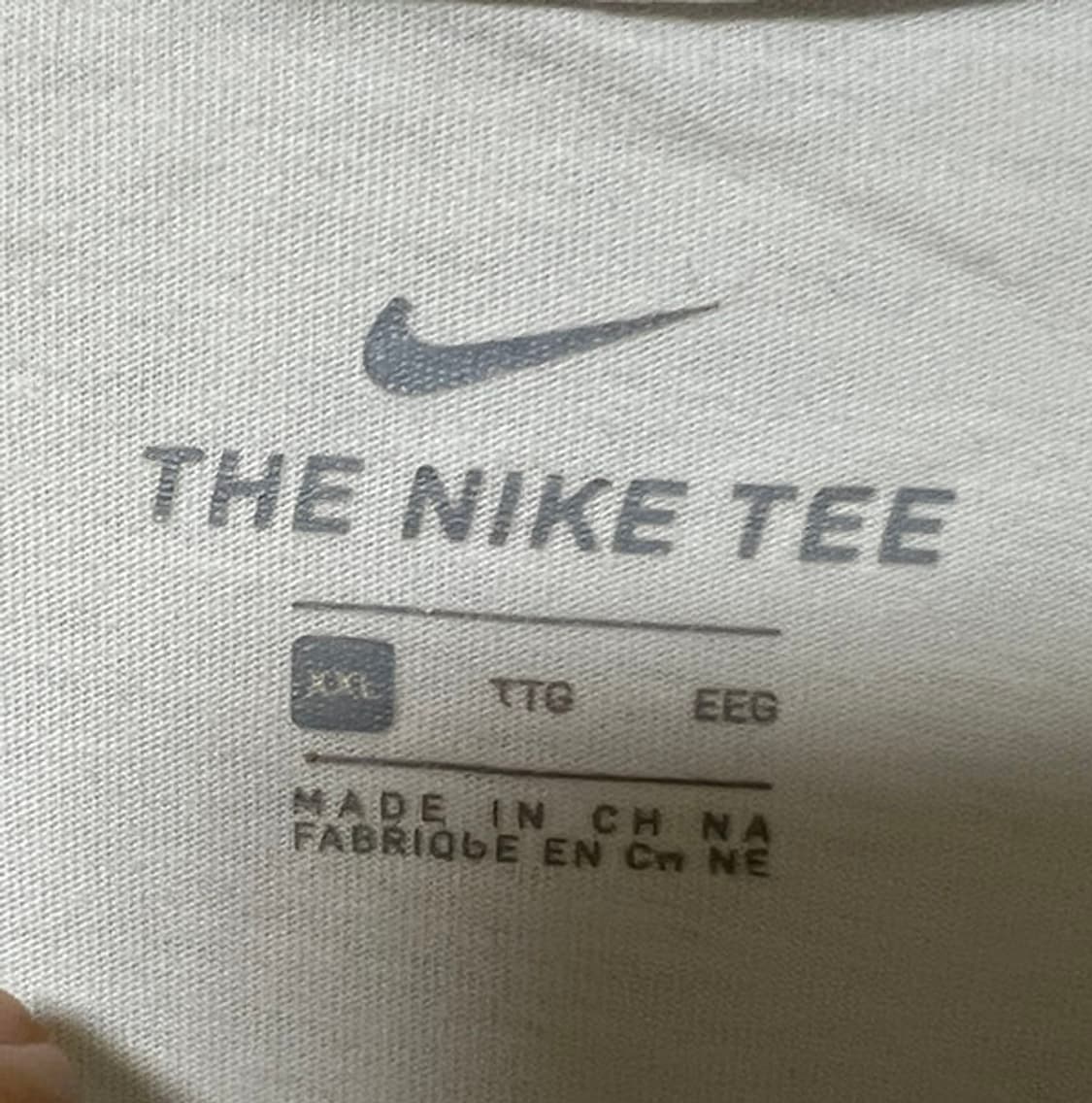 NIKE 나이키 NSW 스우시 남자 반팔티셔츠 화이트 솔리드 XL 105 상품이미지3