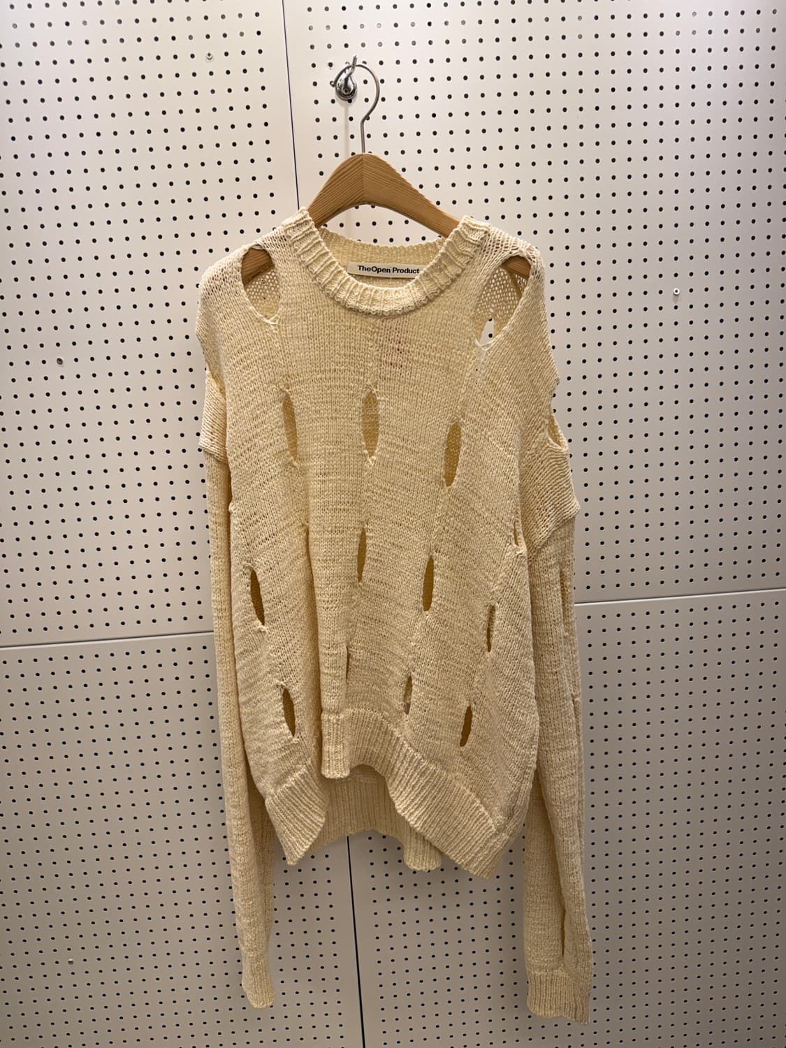 더오픈프로덕트 디스트로이드 컷아웃 니트 U976 상품이미지2