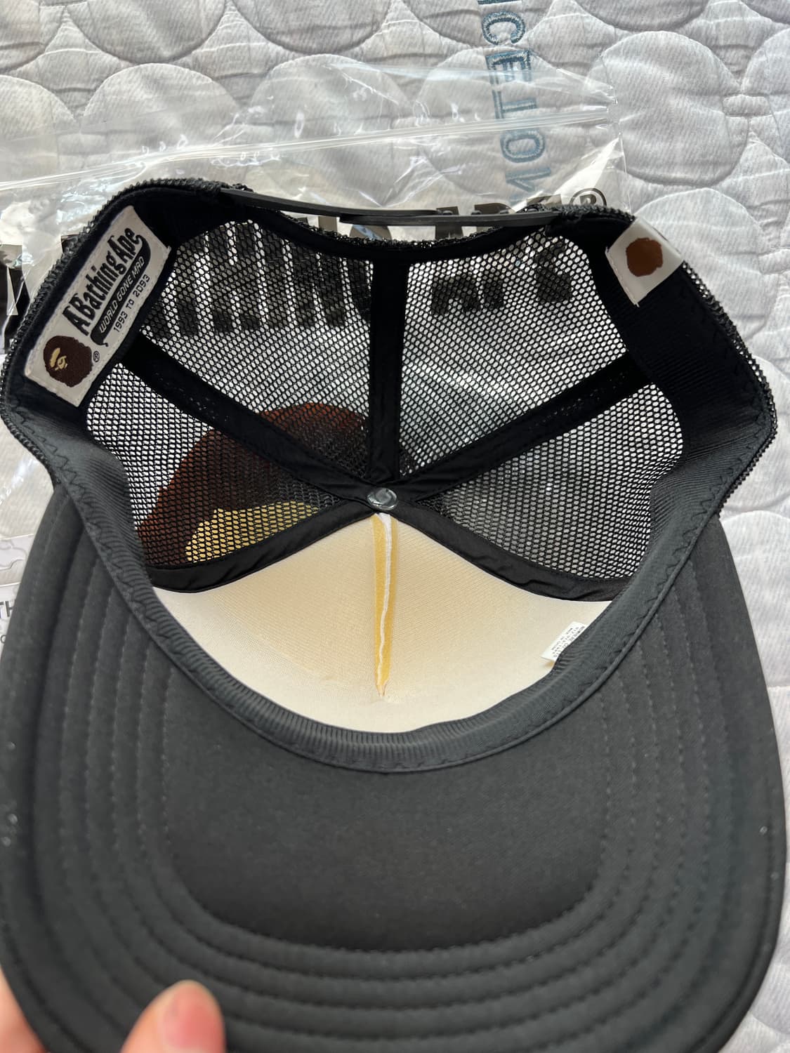 베이프 컬리지 매쉬캡 블랙 상품이미지3