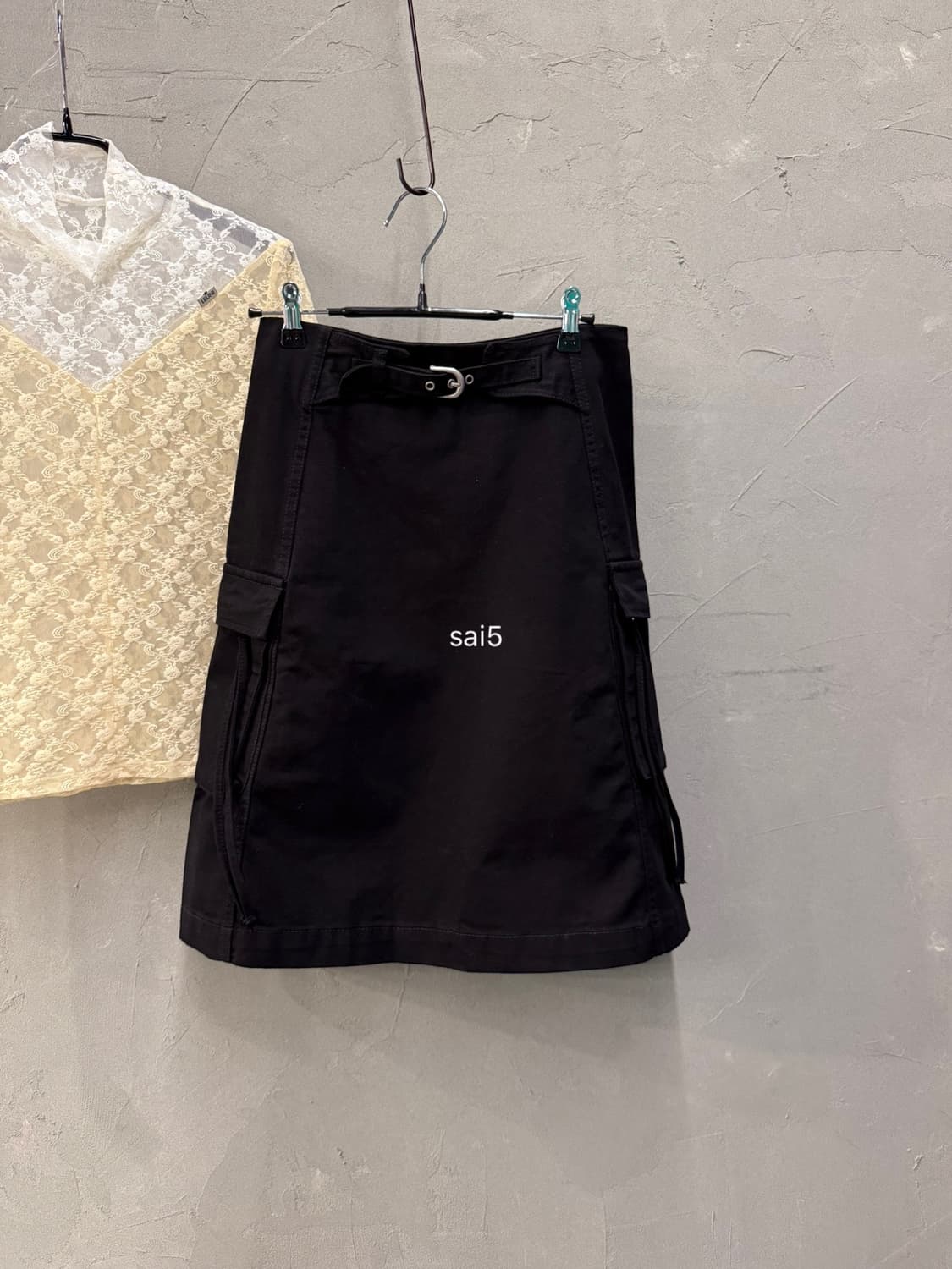 언앤써드미스터리 카고 미디 스커트 상품이미지1