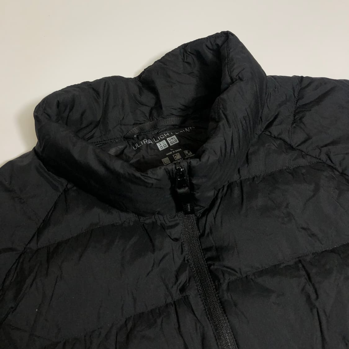 유니클로 울트라라이트다운 경량패딩 L 상품이미지3