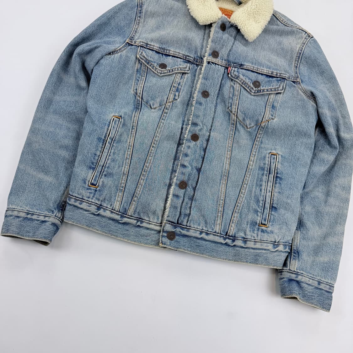 리바이스 스탠다드 쉐르파 트러커 청자켓 상품이미지3