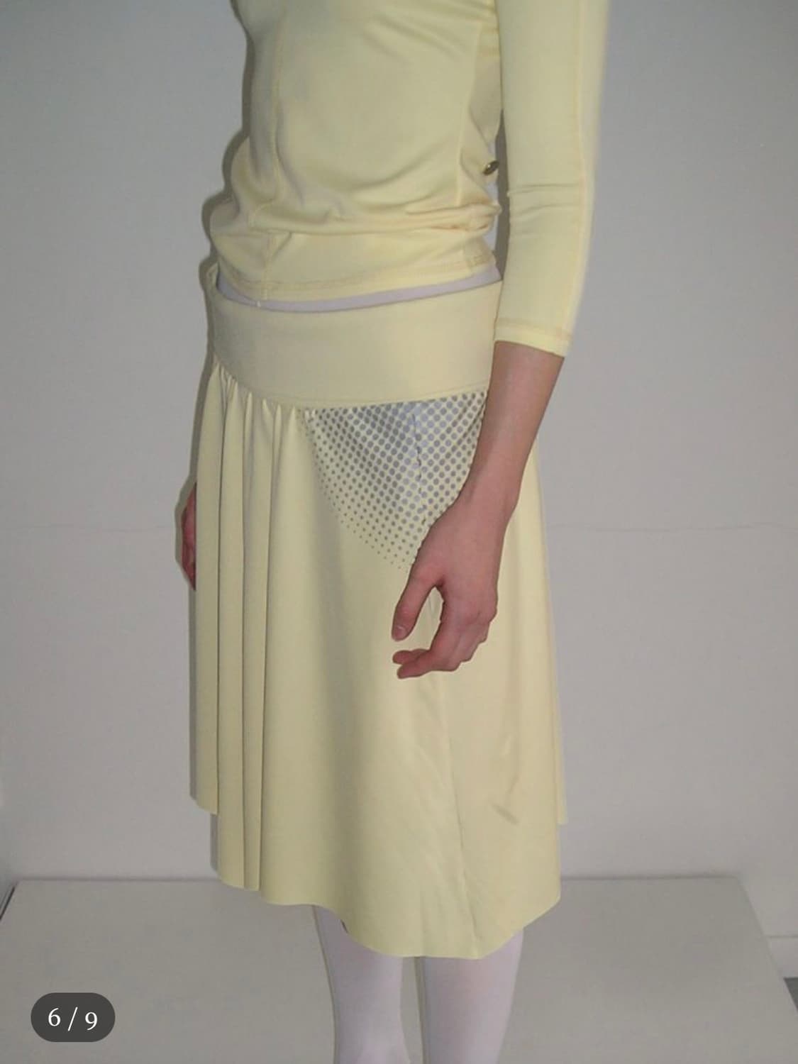 에옹쓰 도트 스포츠 탑 (dots sports top-yellow) 상품이미지6