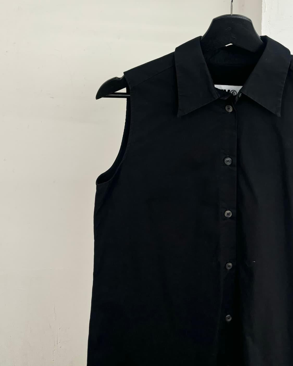 엠엠식스 카라 블랙 슬리브리스 코튼 롱 원피스 상품이미지3