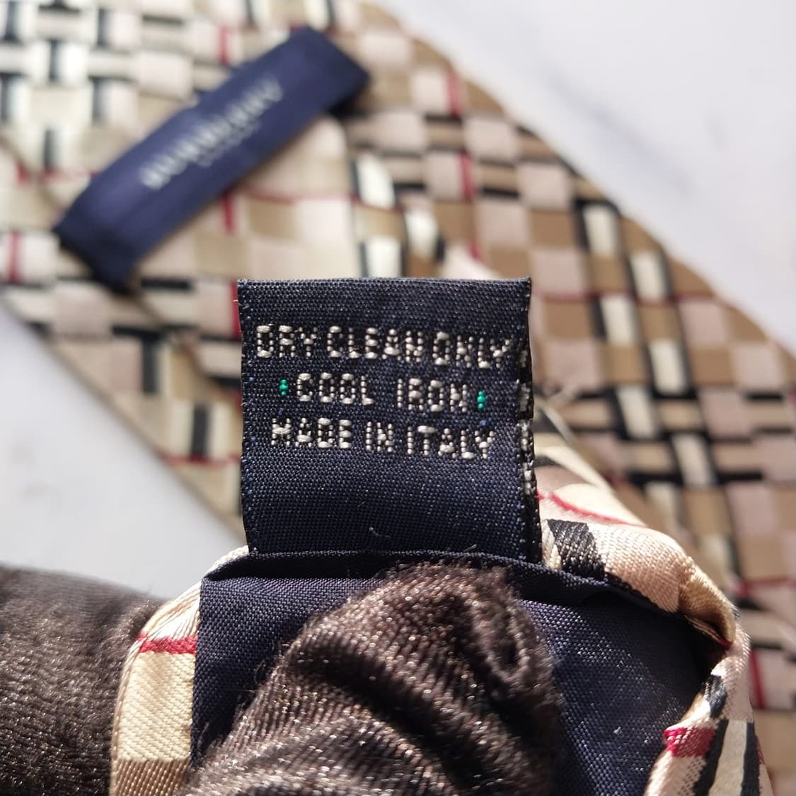 버버리 실크 브라운 체크 패턴 넥타이 9.6cm A+~A등급 K1891
 상품이미지10