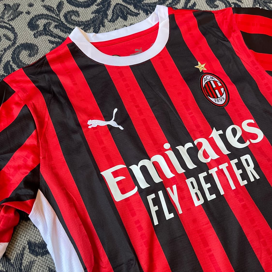 L 푸마 AC밀란 24/25 홈 노마킹 유니폼/W2175 상품이미지3