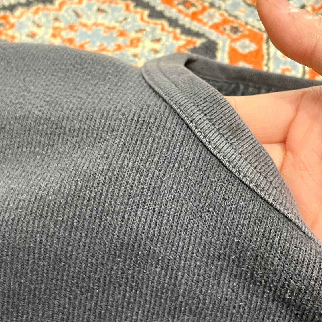 갭 차콜 코듀로이 긴팔티셔츠 남성M 상품이미지3