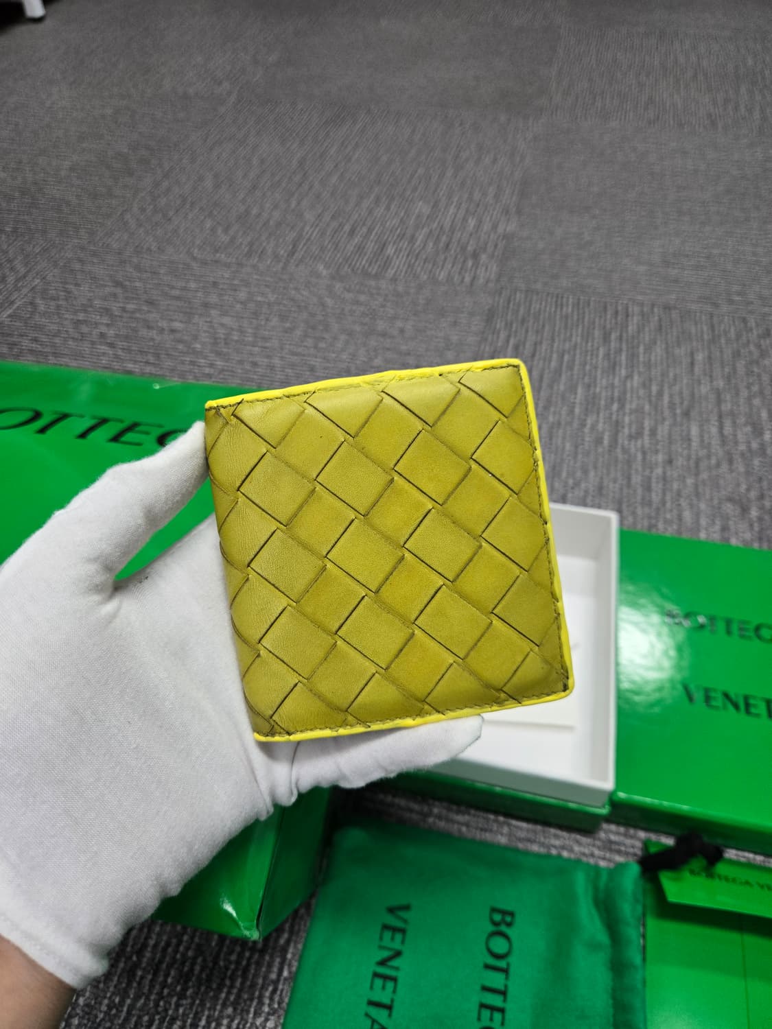 [특가][정품]보테가베네타 카드 반지갑 상품이미지2