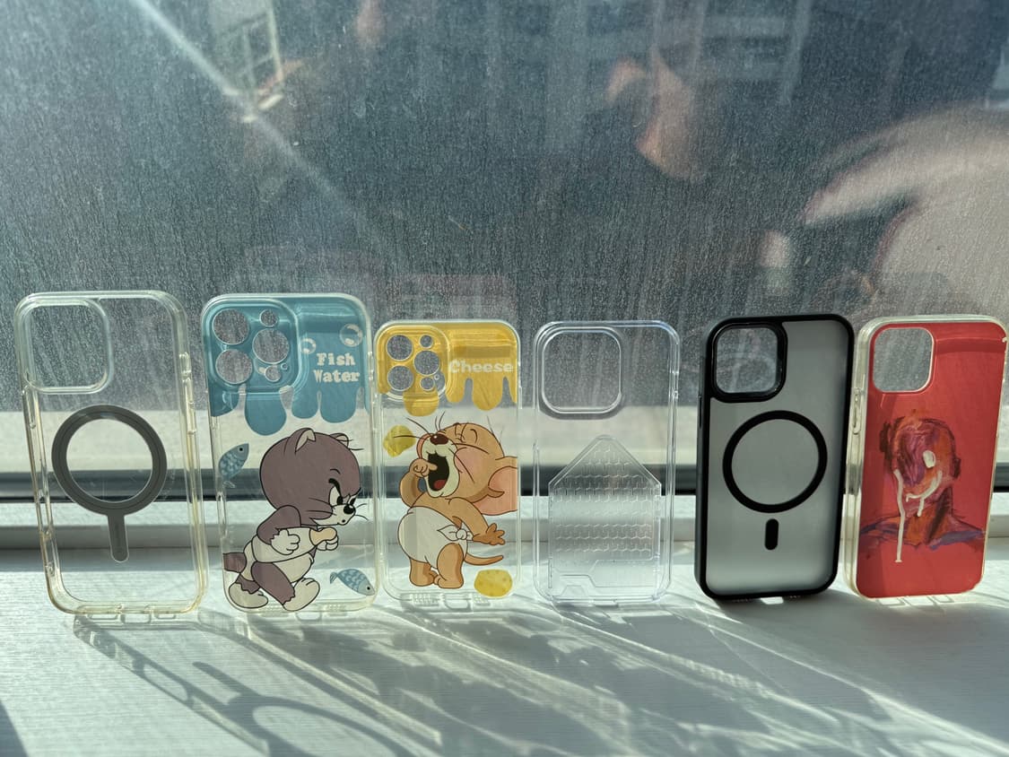 *새상품 포함* 아이폰 16,12 케이스 모음 (카드수납 및 톰과제리) 상품이미지1