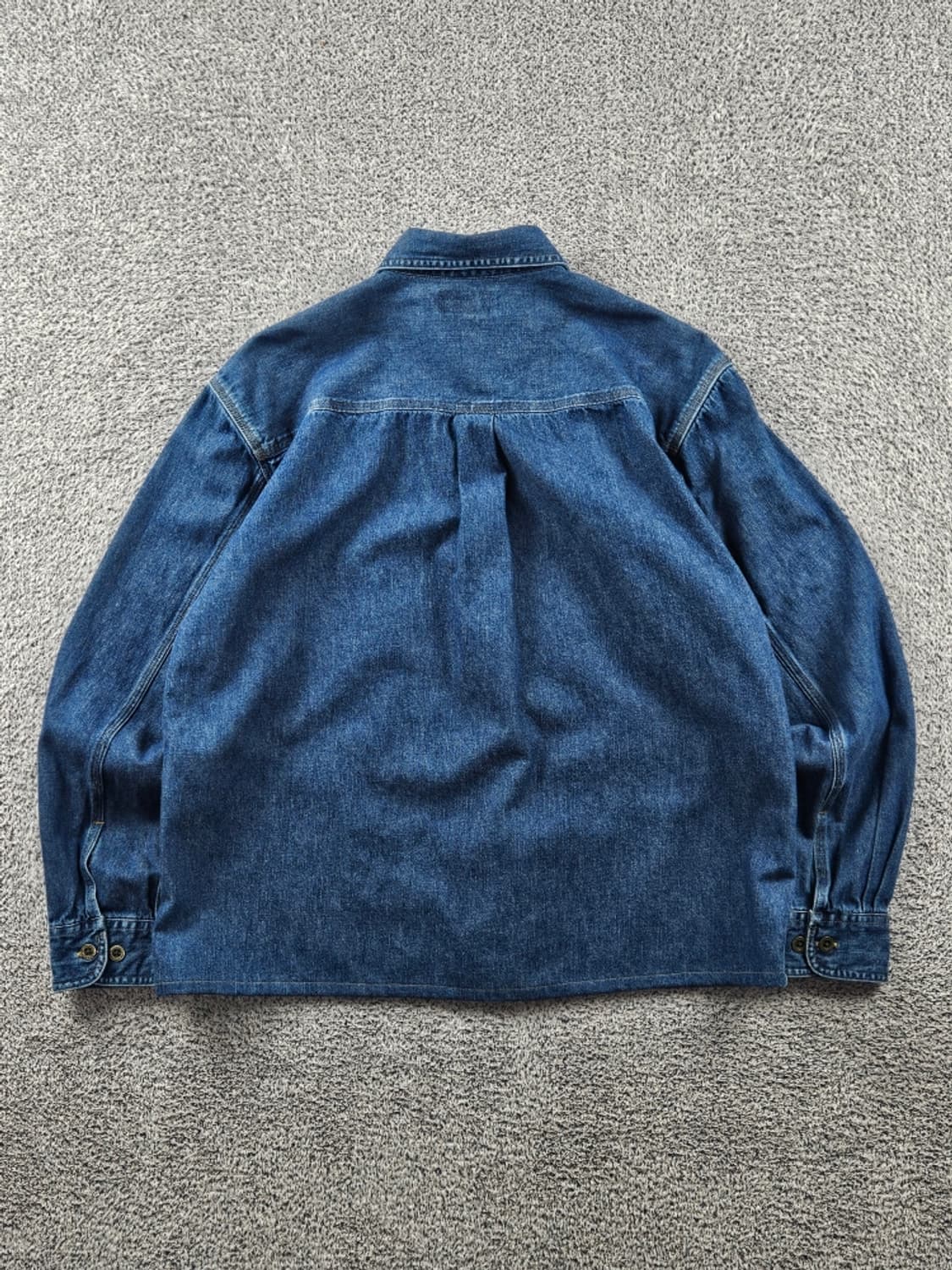 칼하트 크롭 커스텀 데님 워크 셔츠 ( M ) / 11416 상품이미지5