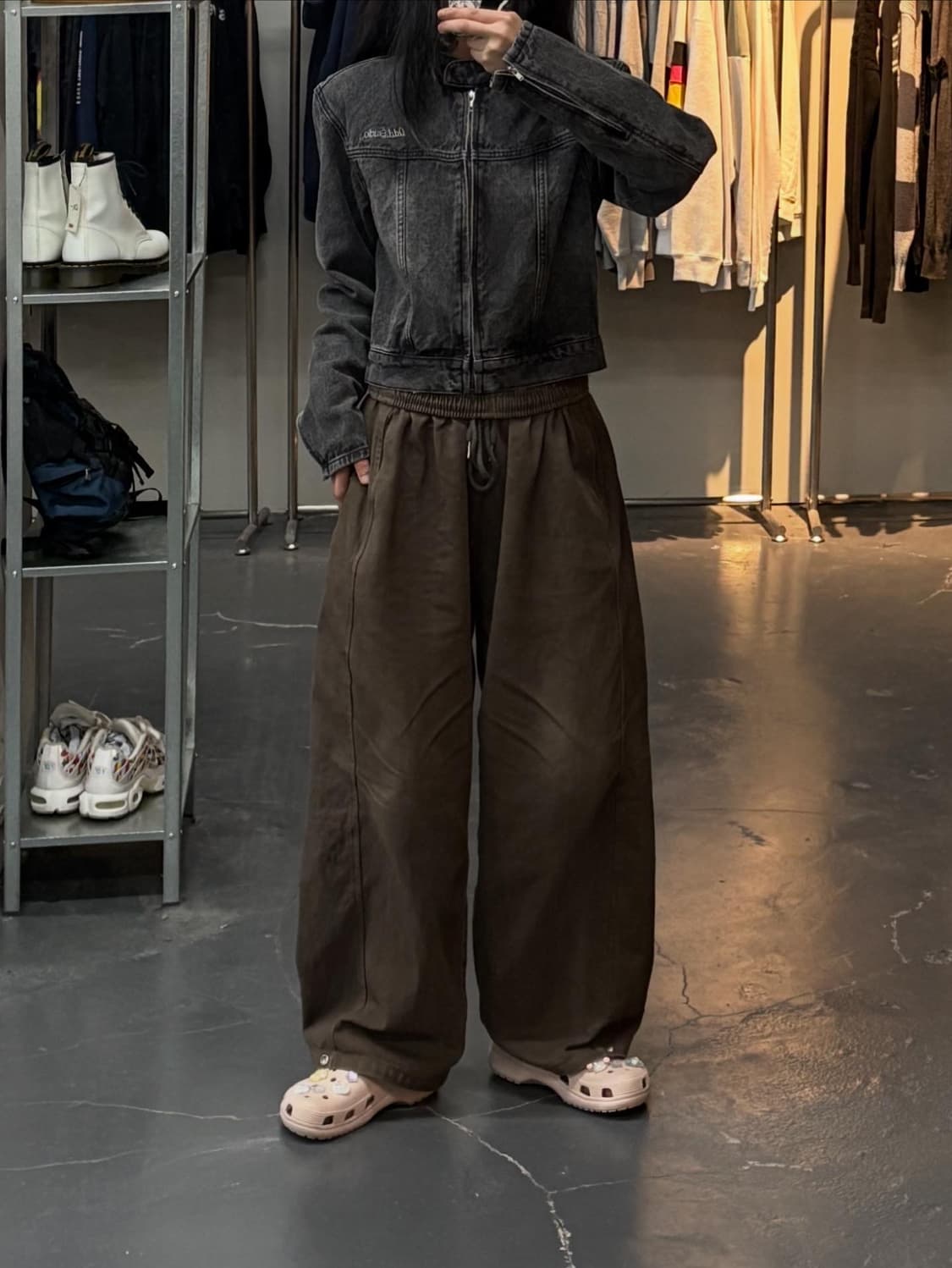 오드스튜디오 샌드워싱 바이커 데님 크롭 자켓 A2449 상품이미지1