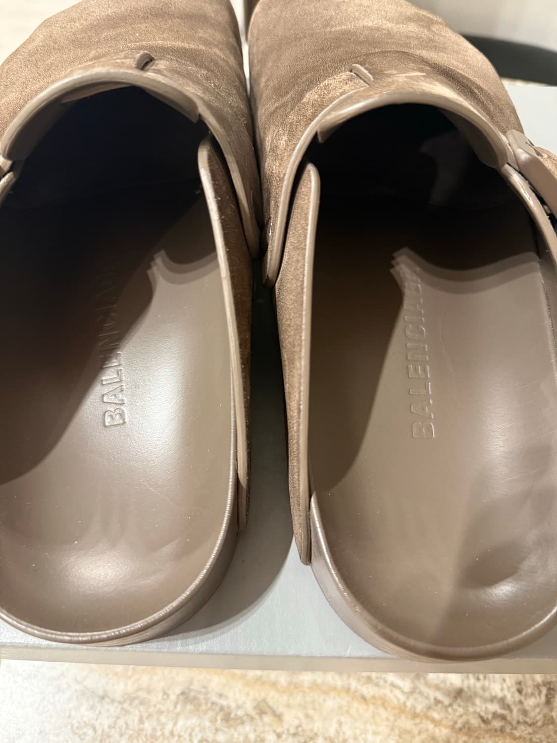 [44] 발렌시아가 선데이 뮬 스웨이드 상품이미지5