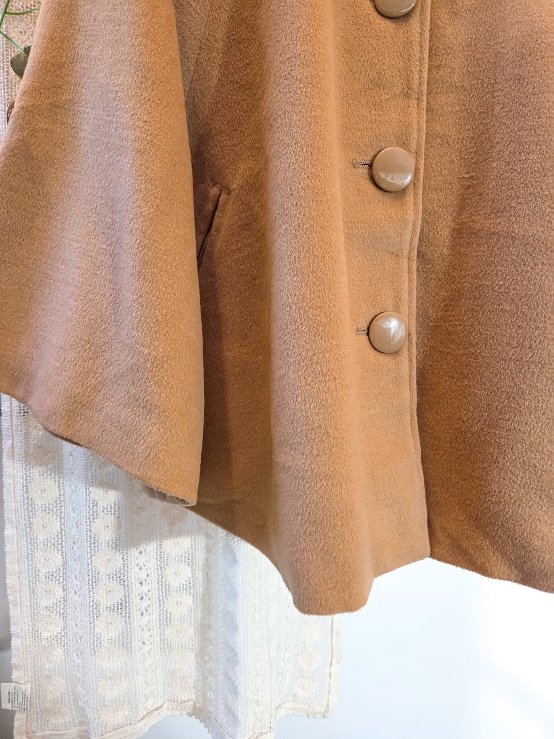 퍼카라 포인트 케이프 코트 상품이미지3