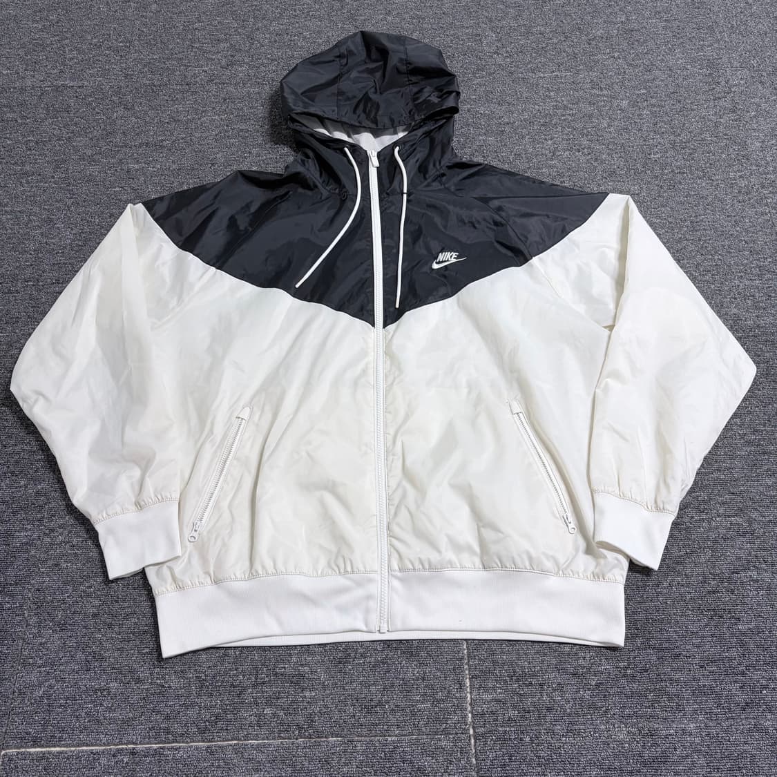 나이키 윈드러너 바람막이 상품이미지1