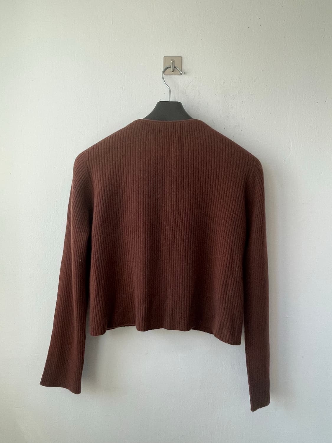 샵오눅(shoponuk) 크롭 가디건 브라운 새상품(내용필) 상품이미지6