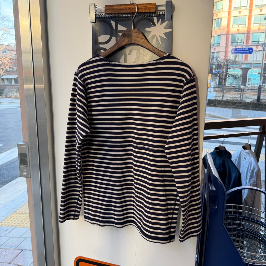 엔할리우드 리버시블 스트라이프 롱 슬리브 상품이미지5