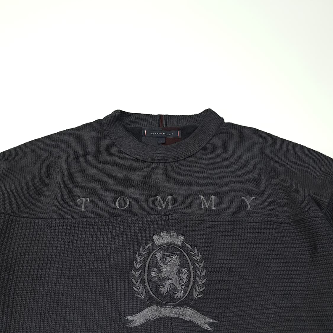 CL118 L 타미힐피거 코튼 크레스트 자수 니트 상품이미지2