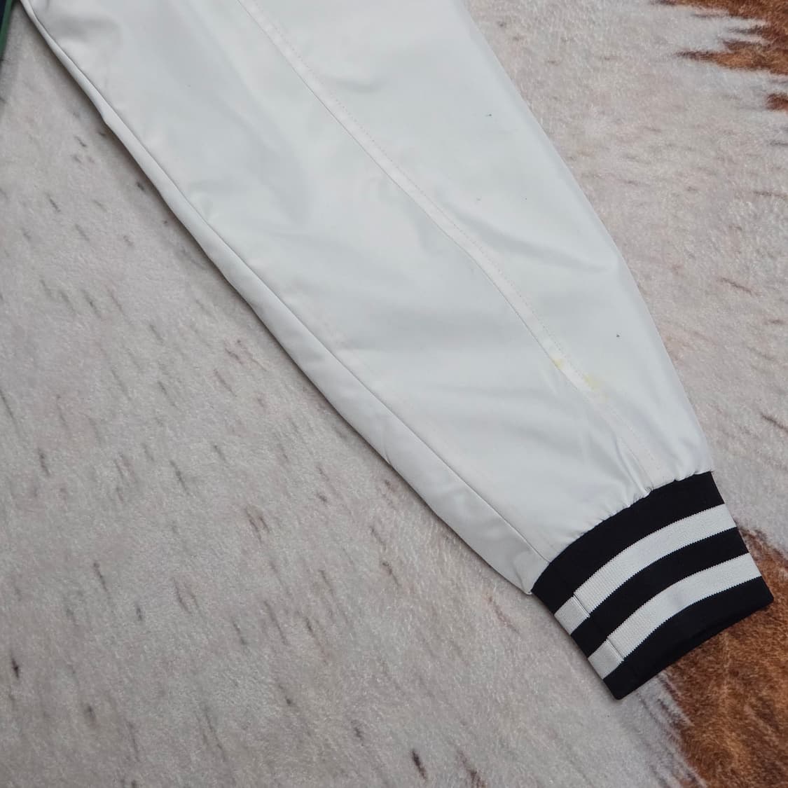 후부 올드스쿨 백자수 바시티 자켓 상품이미지6