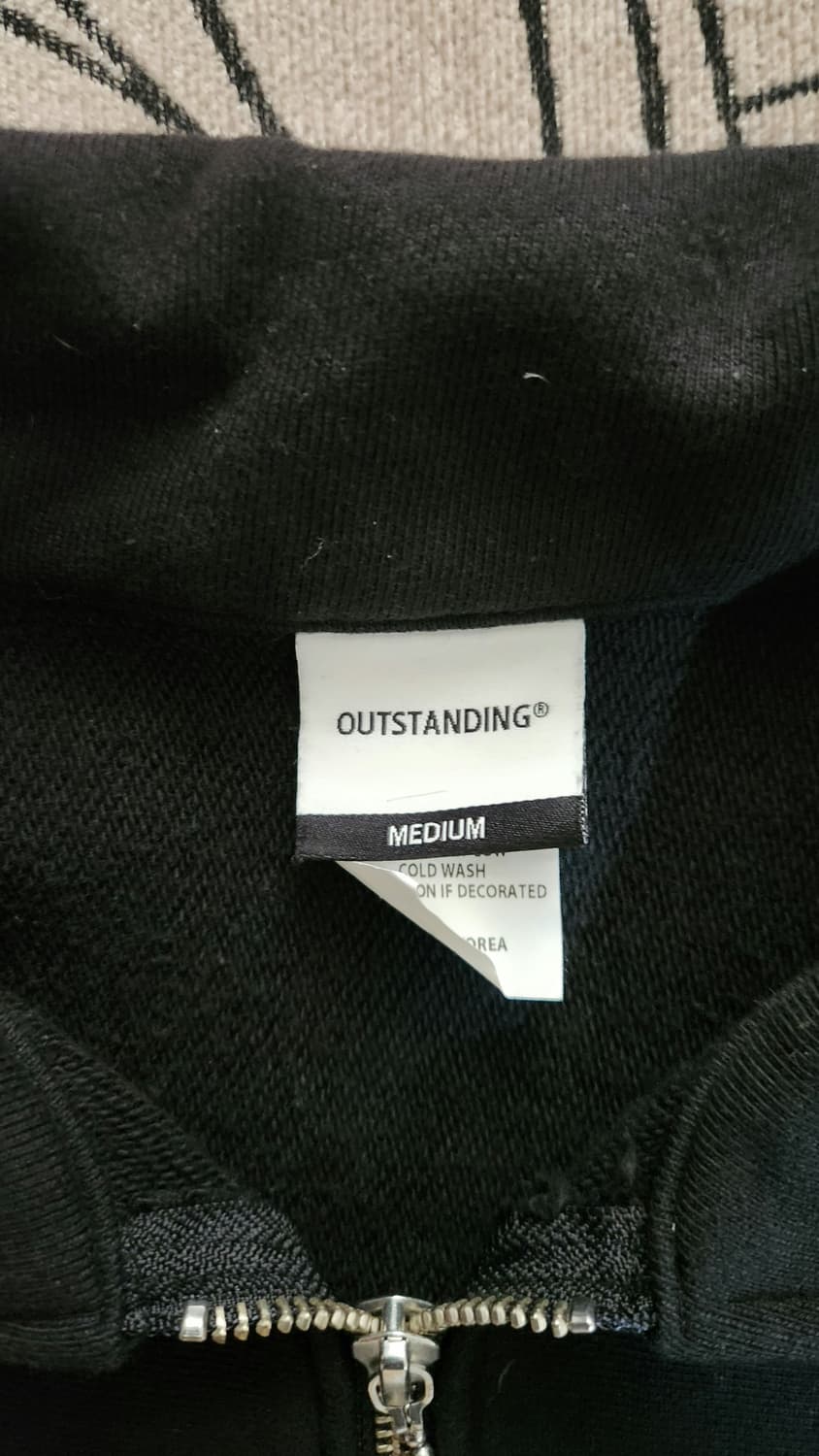 Outstanding 하프집업 맨투맨 M 상품이미지5