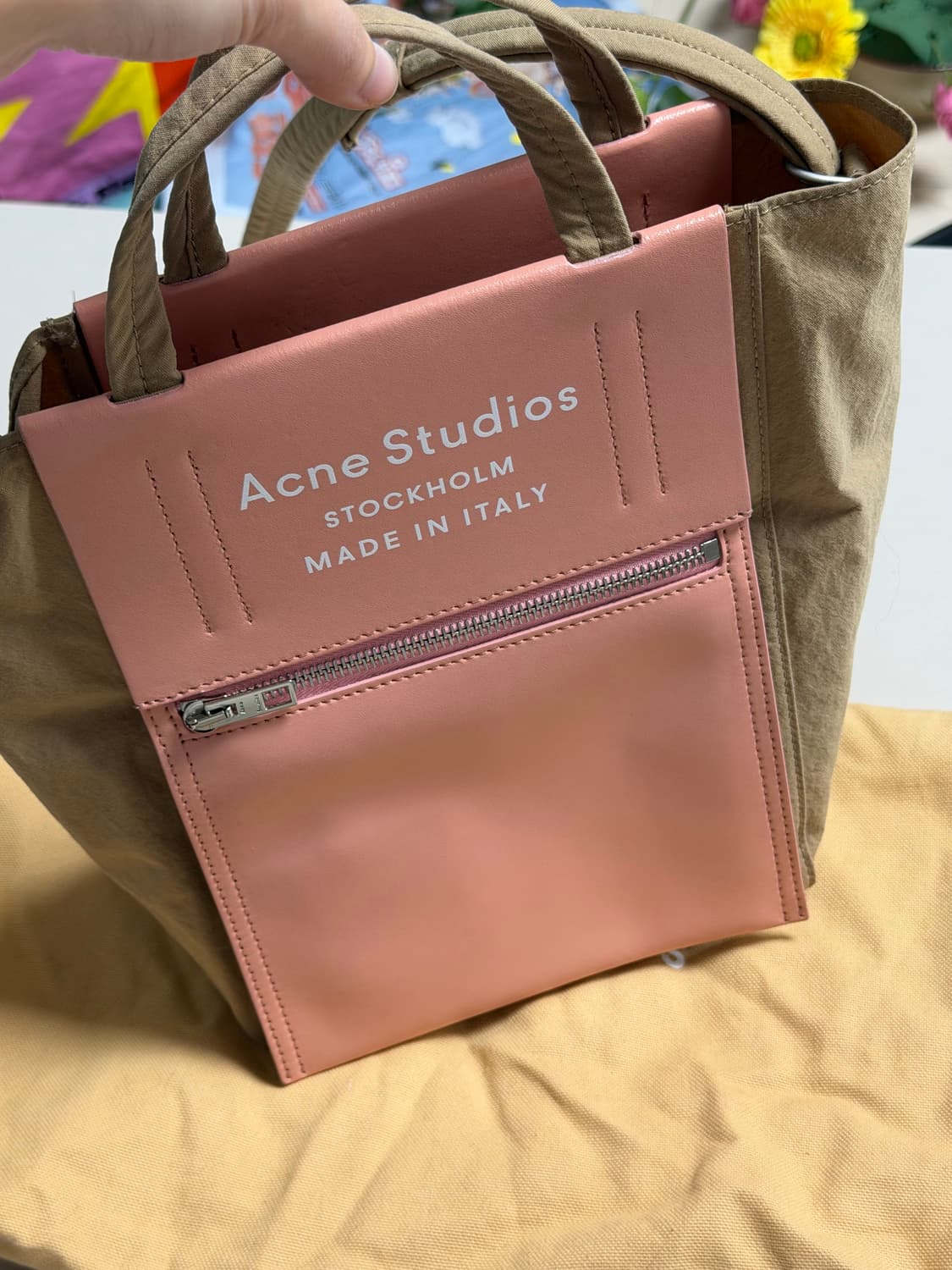 아크네스튜디오 정품 베이커백 스몰 베이지 핑크 상품이미지2