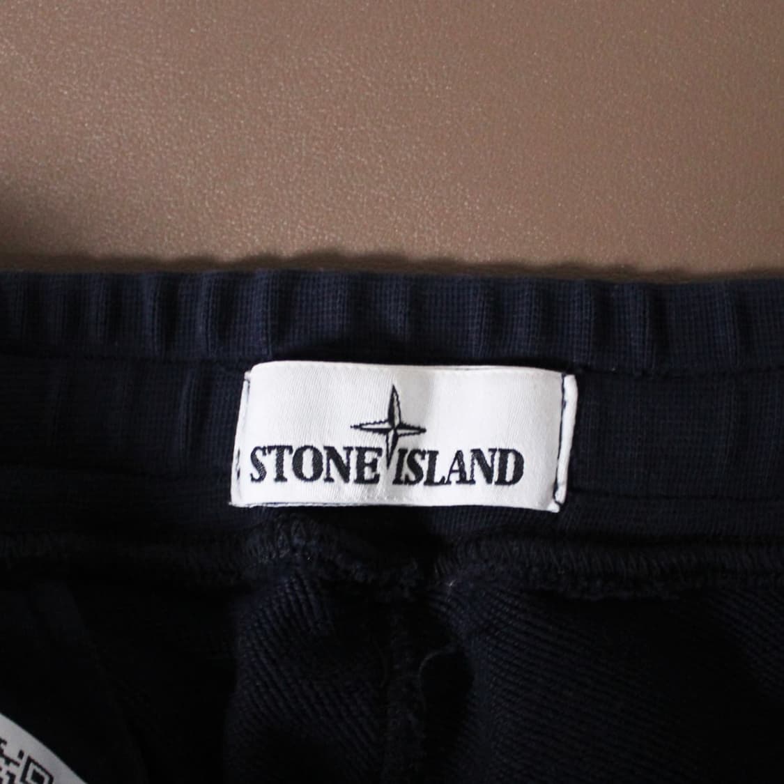 Stone Island 스톤아일랜드 컴퍼스 와펜 스웻 조거 팬츠 상품이미지3
