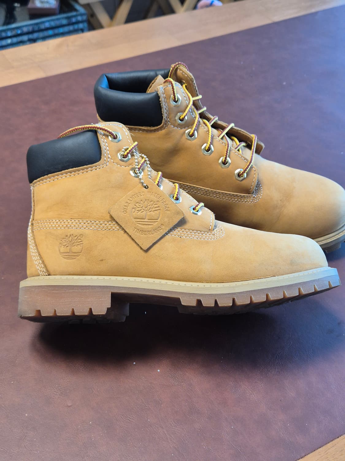 실착용1회  225-230  팀버랜드 6인치 프리미엄 부츠  상품이미지1