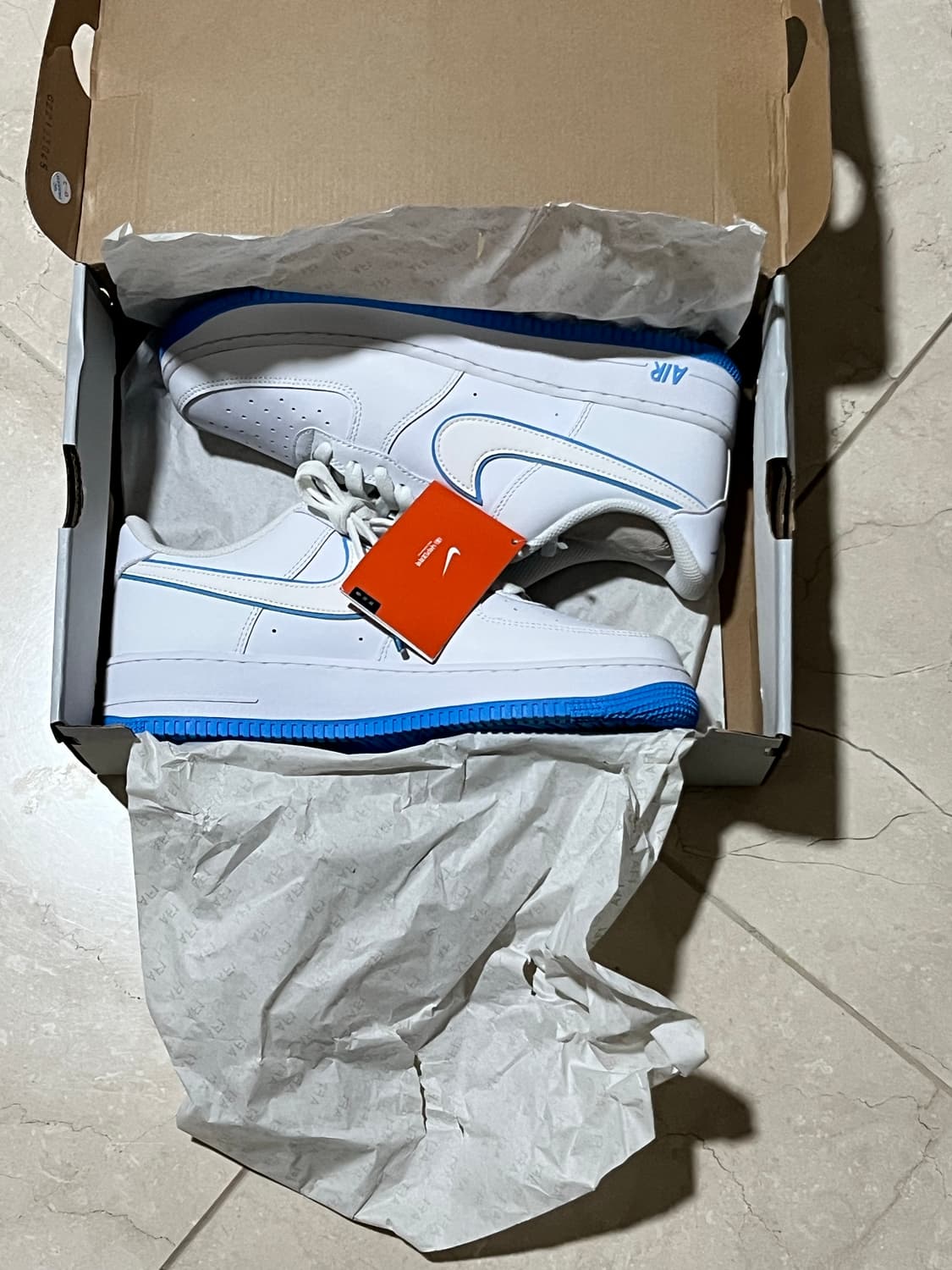 나이키 에어포스 상품이미지1