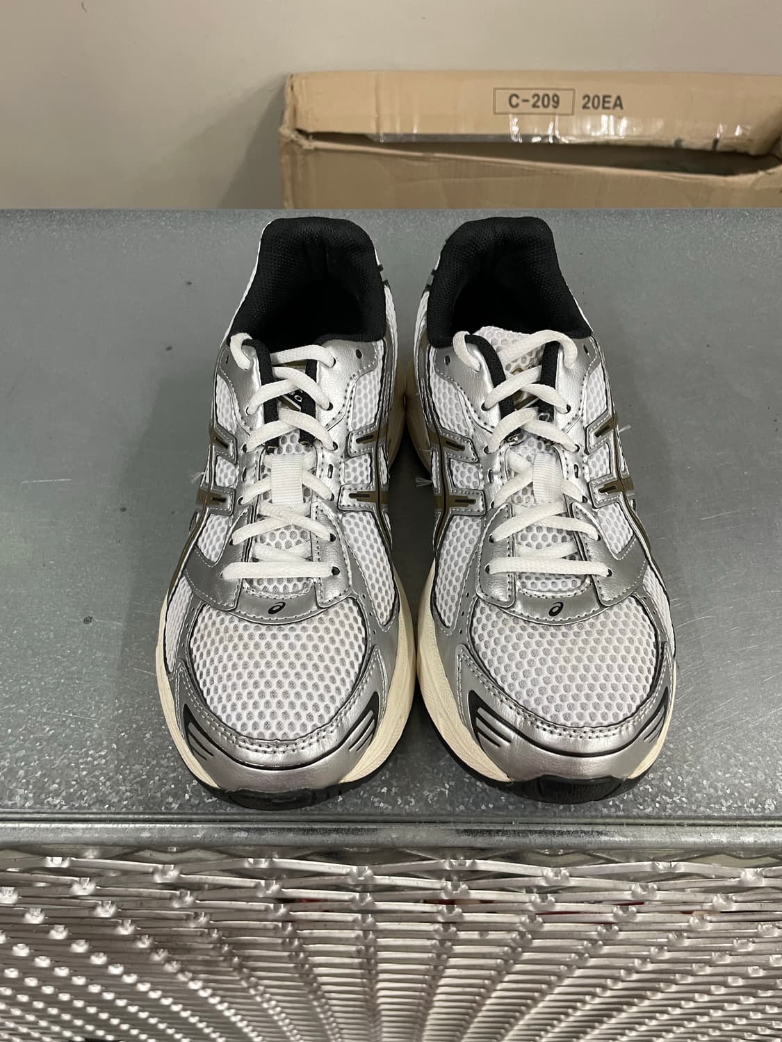 아식스 젤 1130 화이트 클레이 캐년 255 상품이미지5