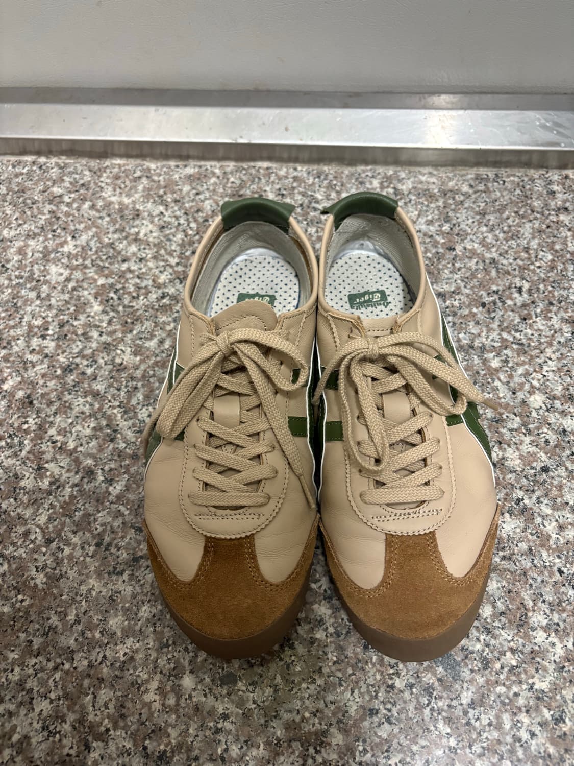 오니츠카타이거 멕시코 66 베이지 그린 상품이미지1