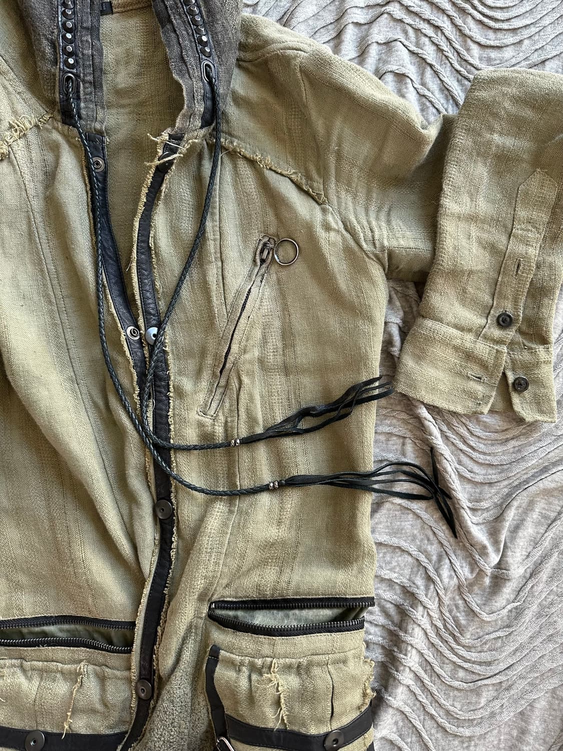 “Kmrii” black raven cargo jacket 상품이미지7