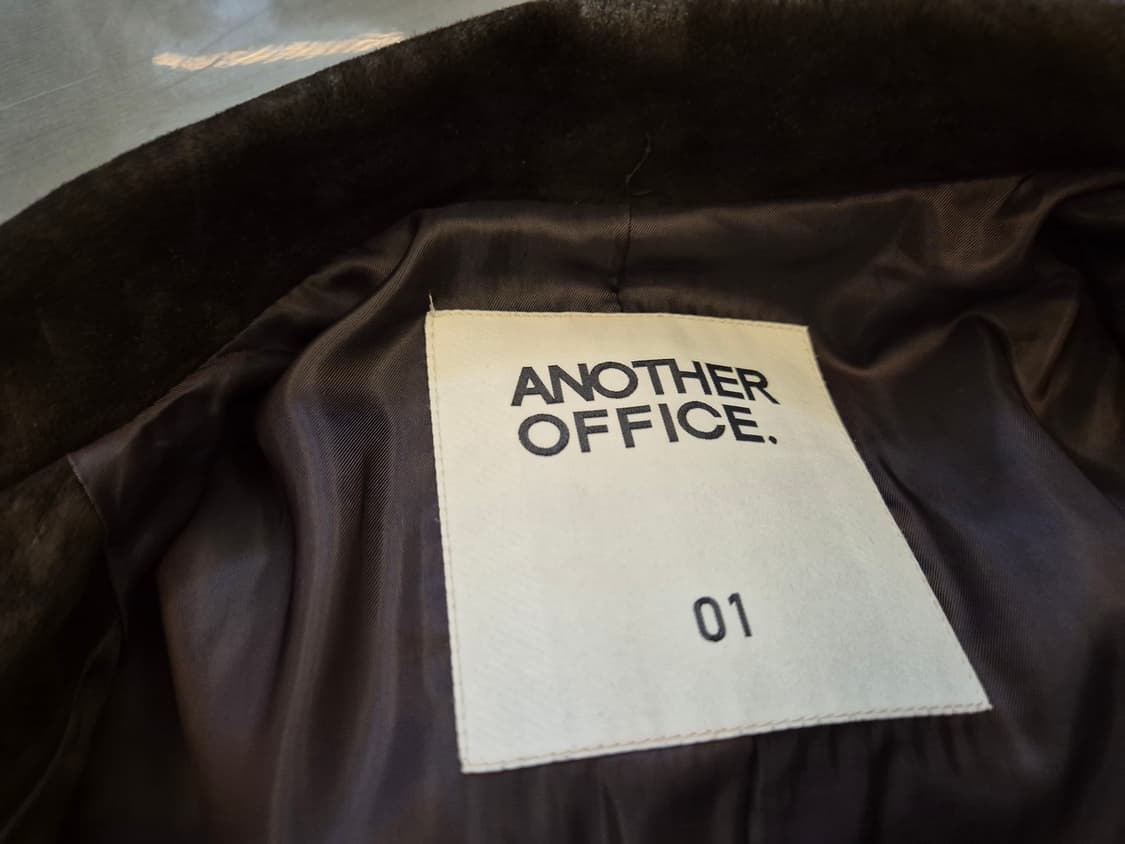 어나더오피스 고트스킨 스웨이드 자켓 상품이미지7