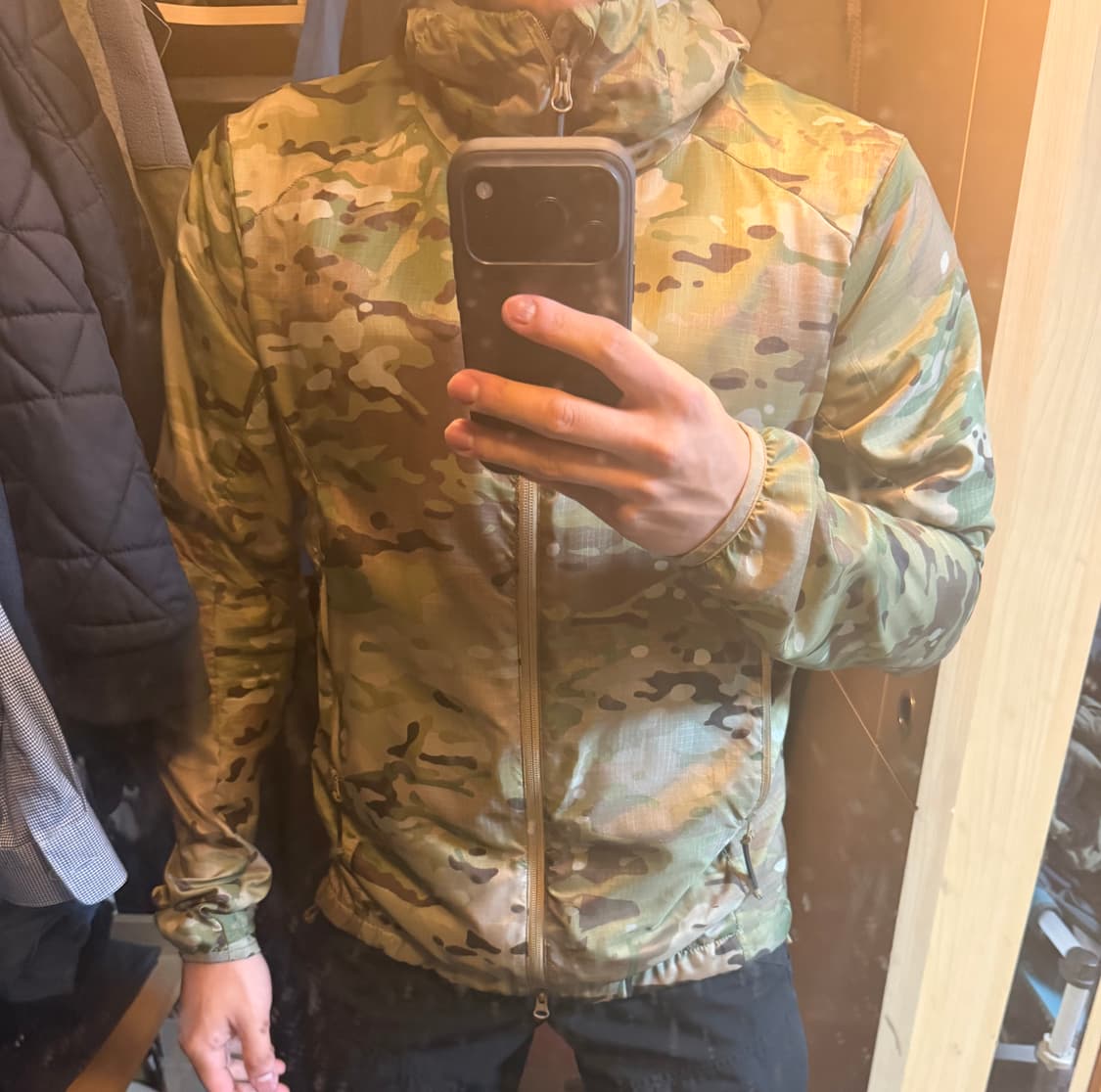 티락 네바 미그 M사이즈 판매합니다 칙용샷 첨부 상품이미지7