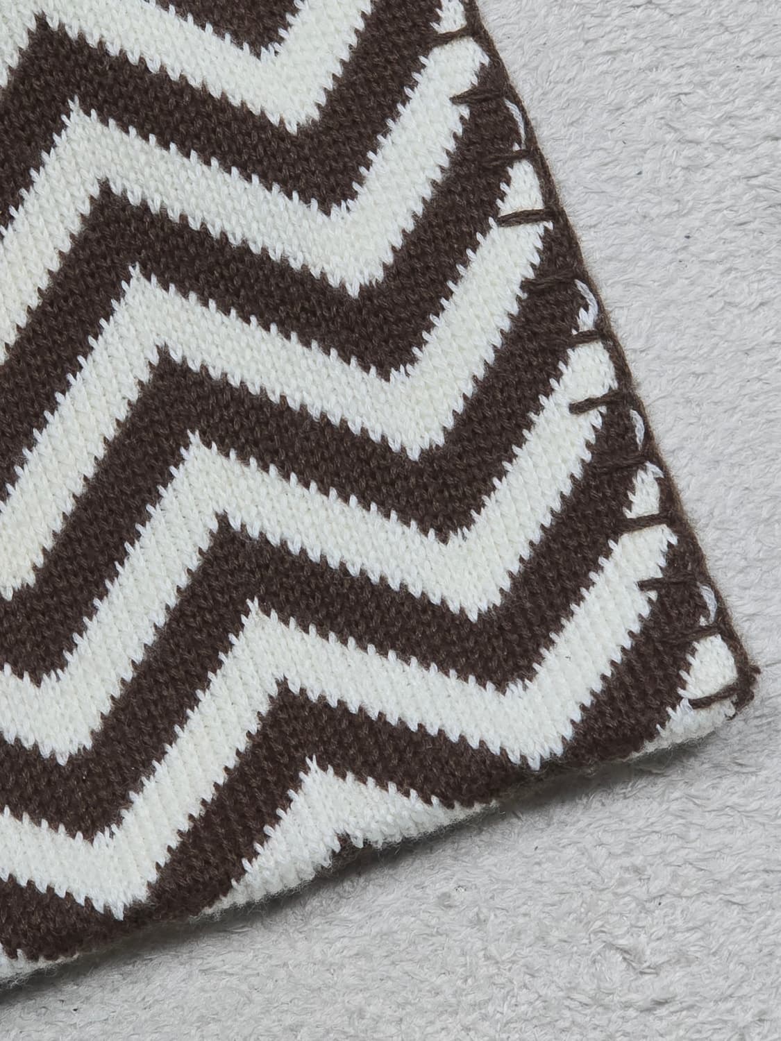 Moschino 모스키노 하트로고 지그재그 패턴 머플러 상품이미지4