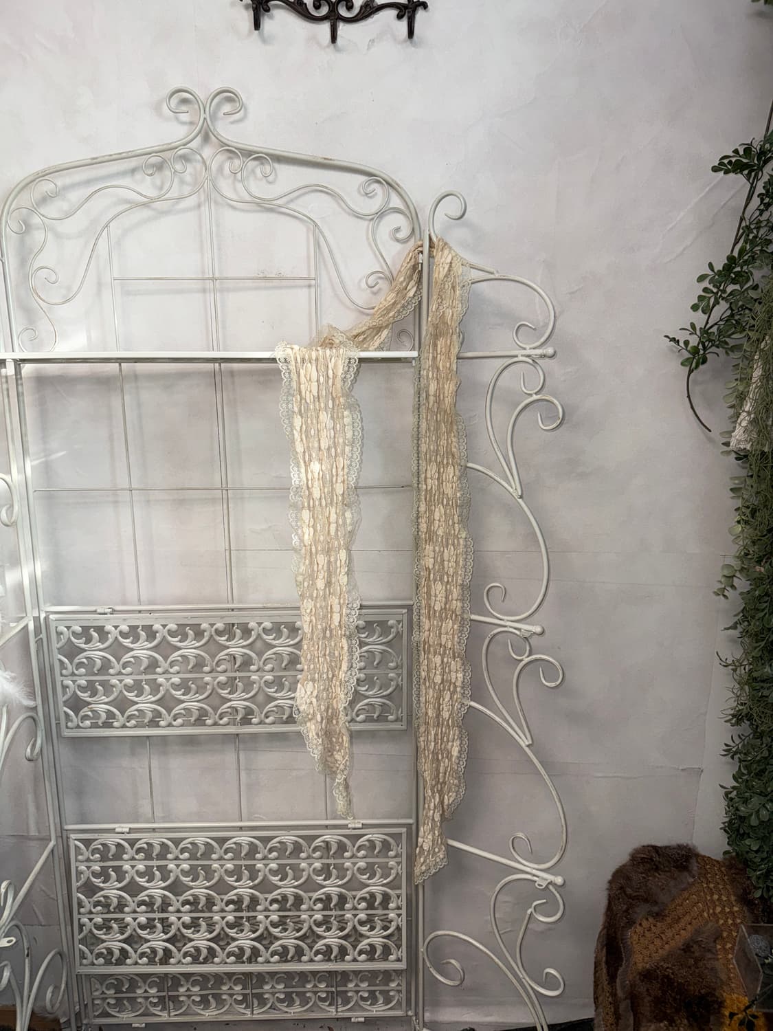 Beige floral lace scarf 상품이미지2
