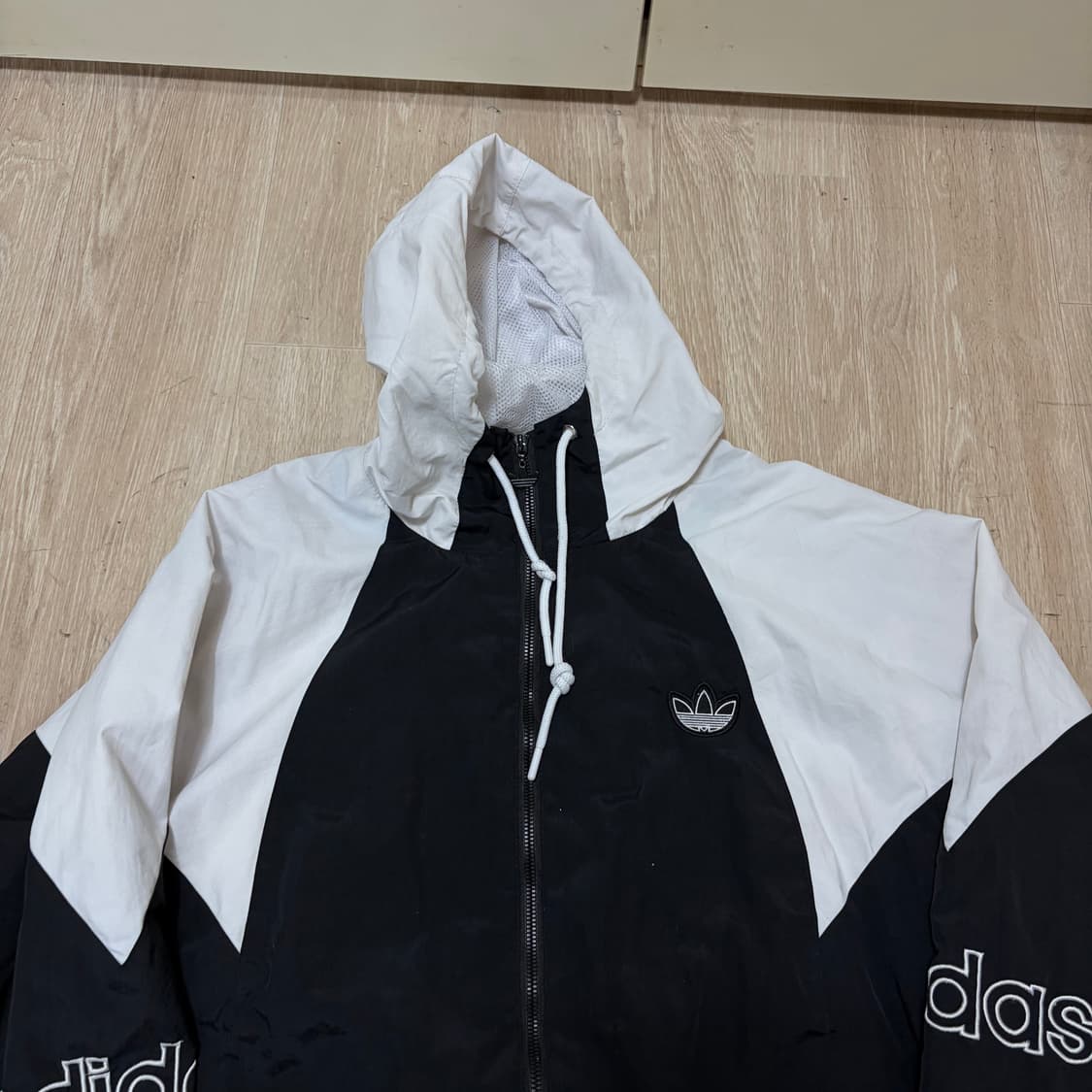 아디다스 파이어버드 빅로고 윈드브레이커 바람막이 XL  상품이미지2