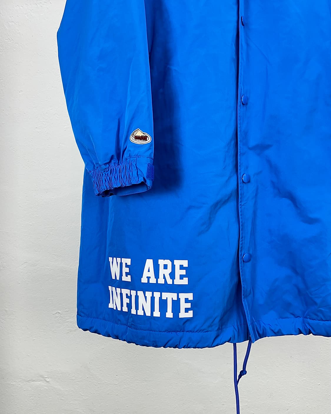 언더커버 19AW 네온 블루 로즈 프린팅 랑게 후디 레인 코트 자켓 상품이미지4