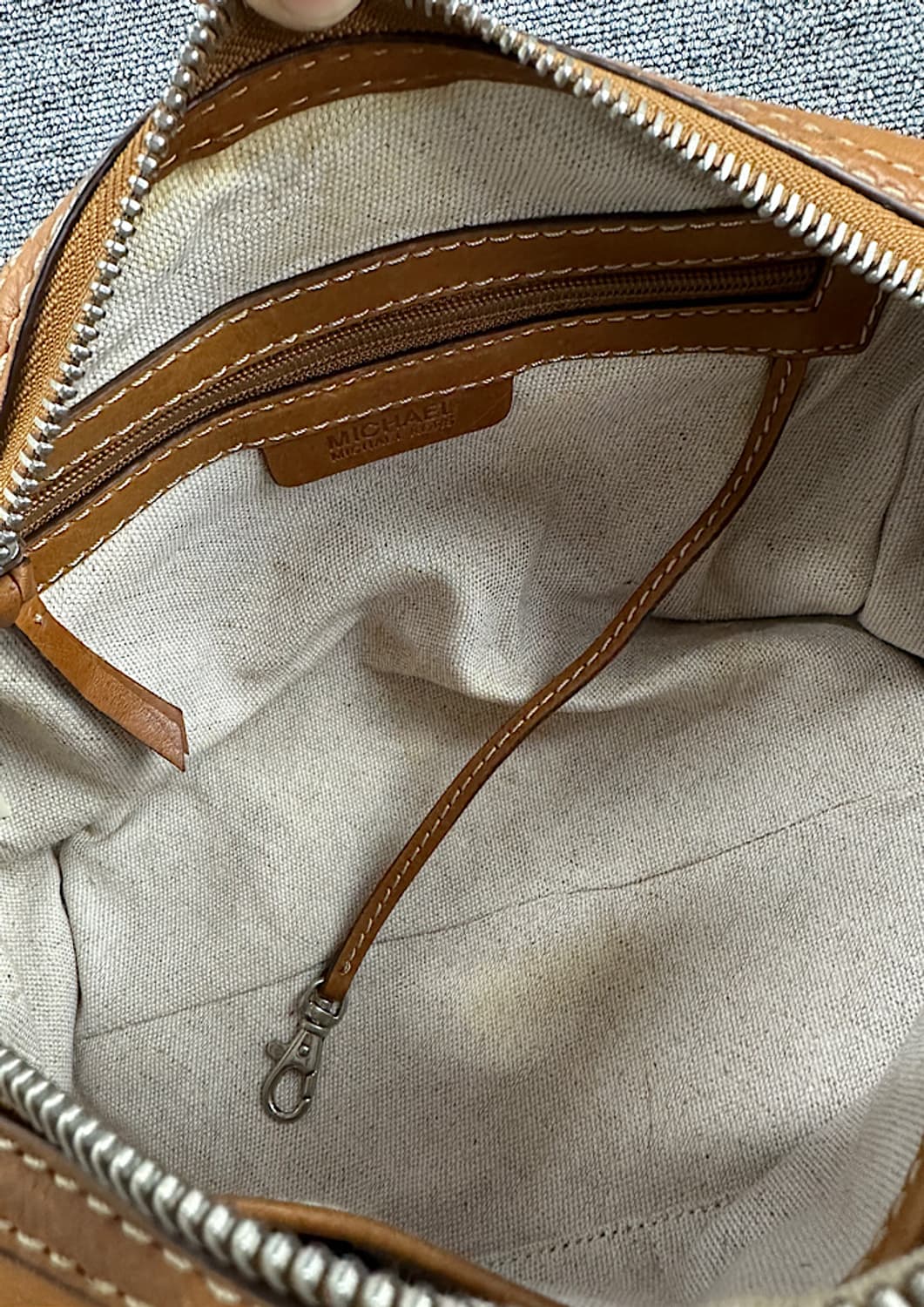 빈티지 마이클코어스 가죽 숄더백  상품이미지5