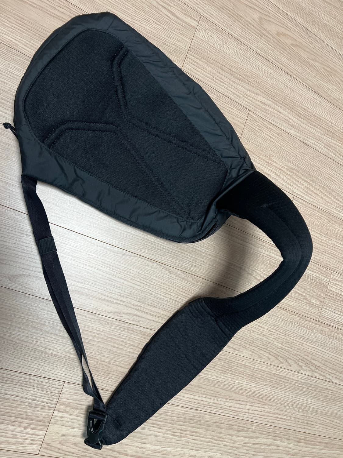 파타고니아 울트라 라이트 블랙홀 슬링백 상품이미지3