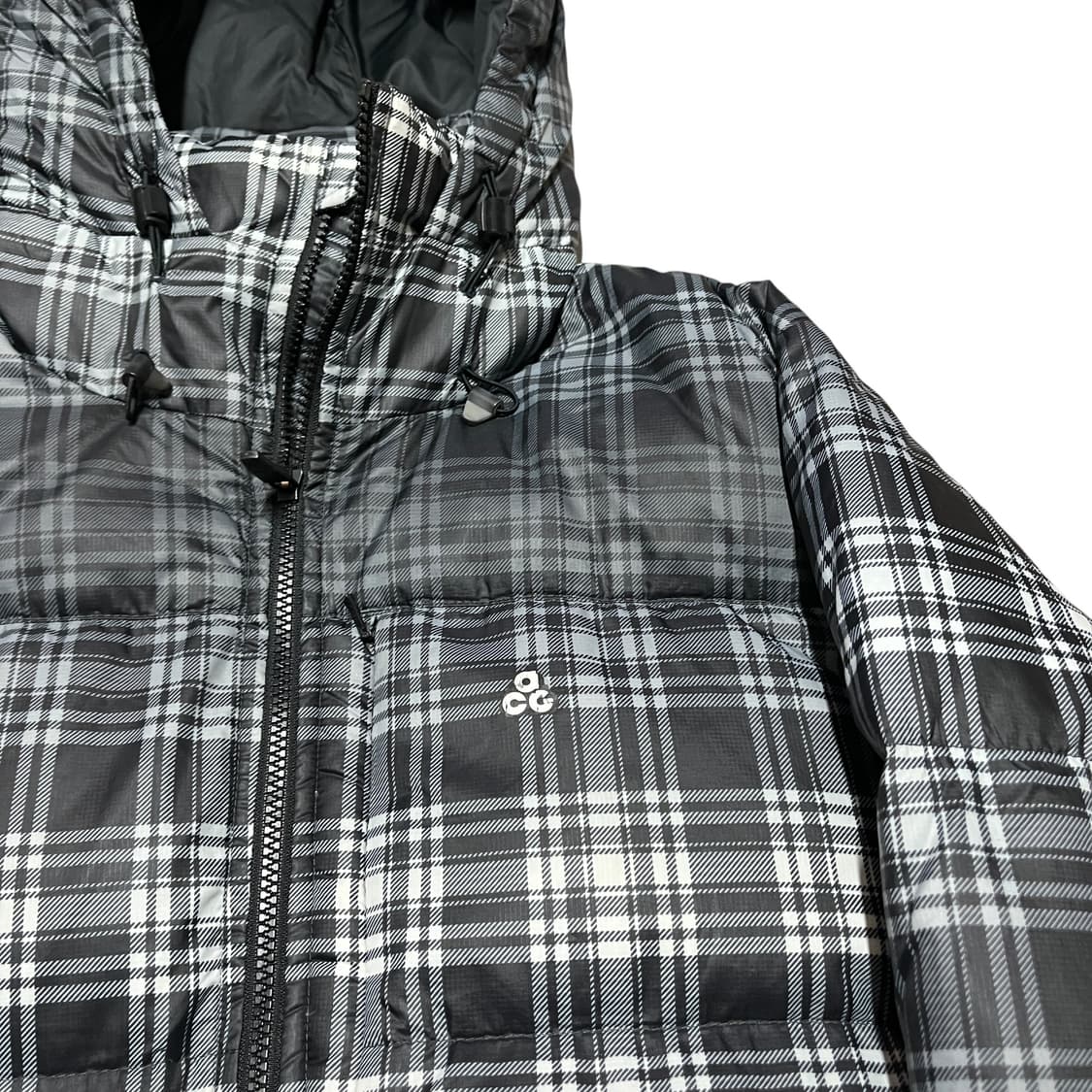 나이키 ACG 그라데이션 블랙 체크 구스 패딩 다운 자켓 상품이미지3