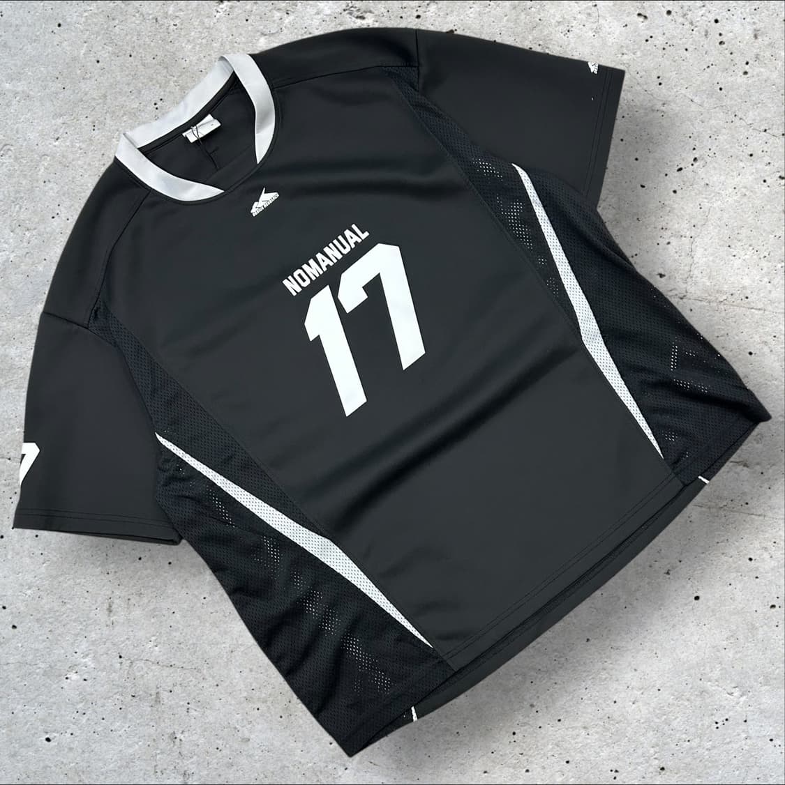 [XL] 24ss 노매뉴얼 NOMANUAL 검정 반팔 티셔츠 B193 상품이미지1