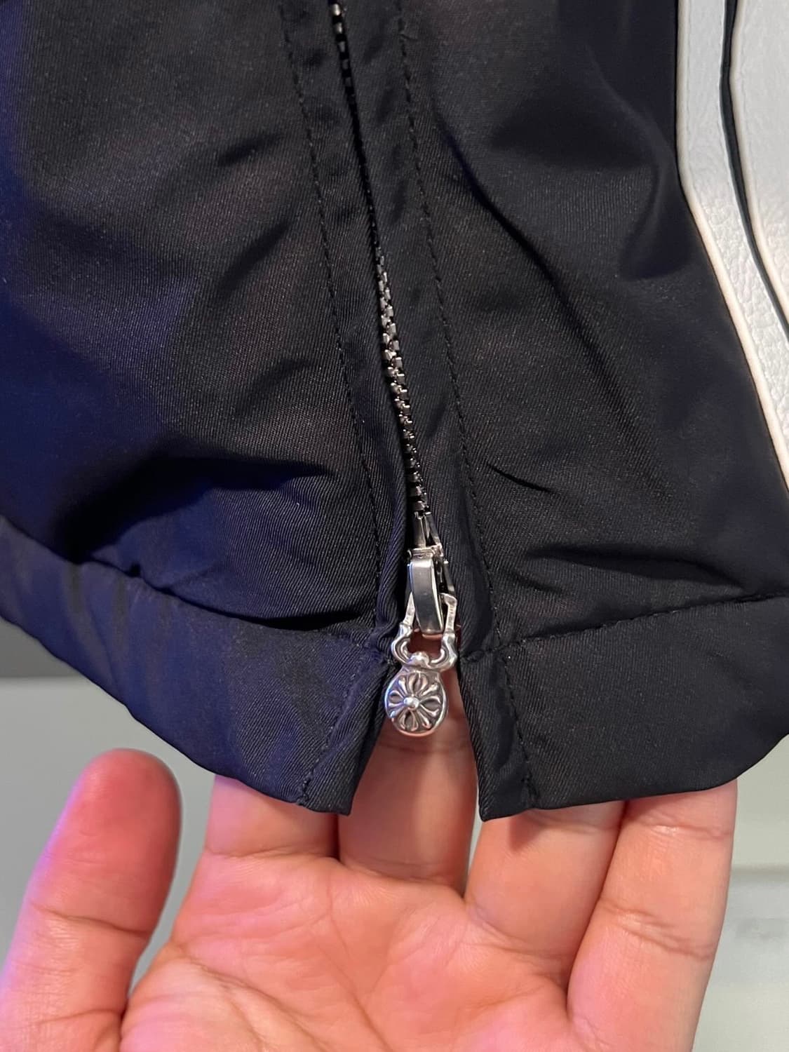 [XL] 크롬하츠 크로스 레더 패치 퍼 자켓 블랙 상품이미지7