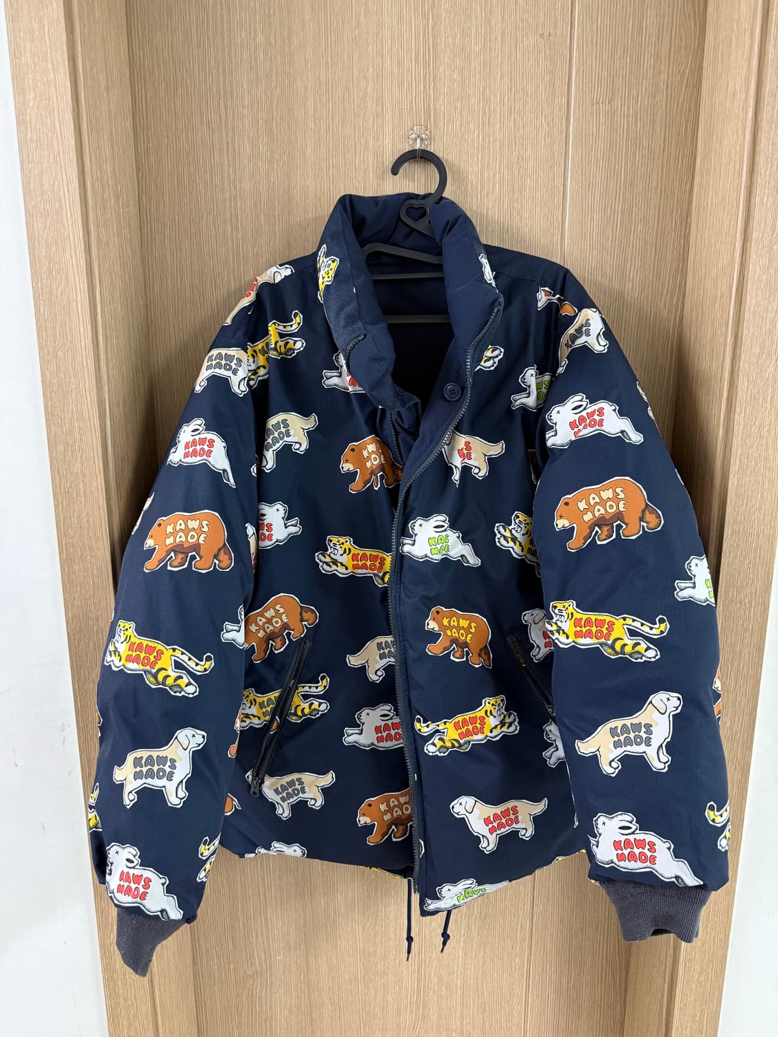 (2XL)휴먼메이드 카우스 리버시블 패딩 상품이미지3