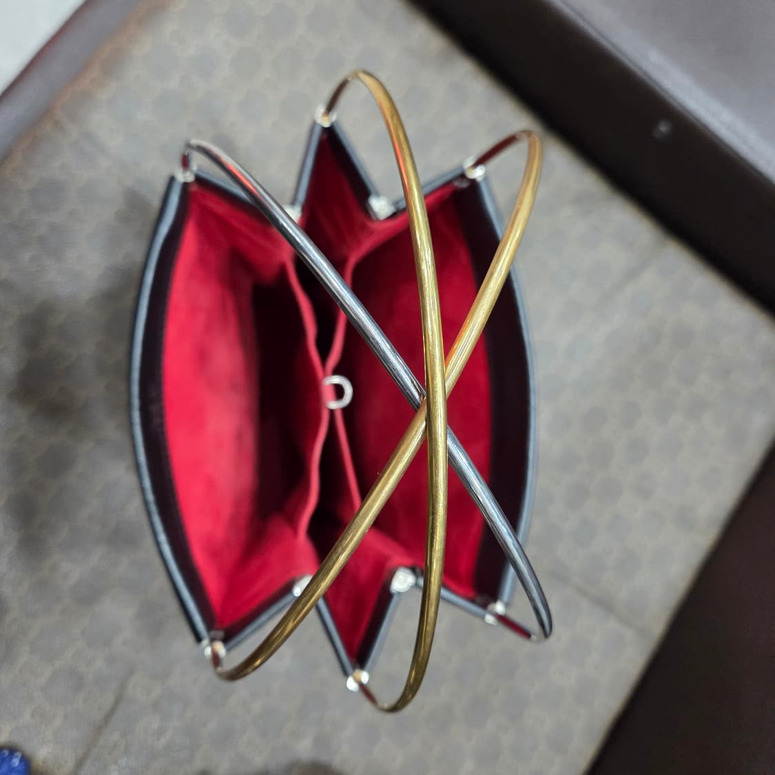 까르띠에 트리니티 미니 토트백 상품이미지7