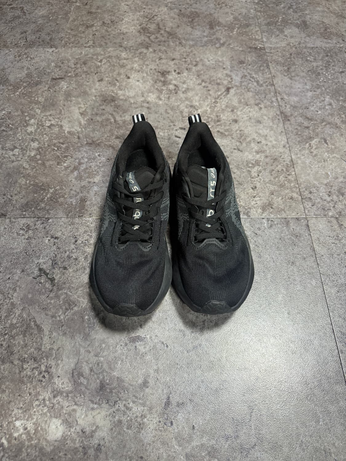 아식스 노바블라스트 240 상품이미지2