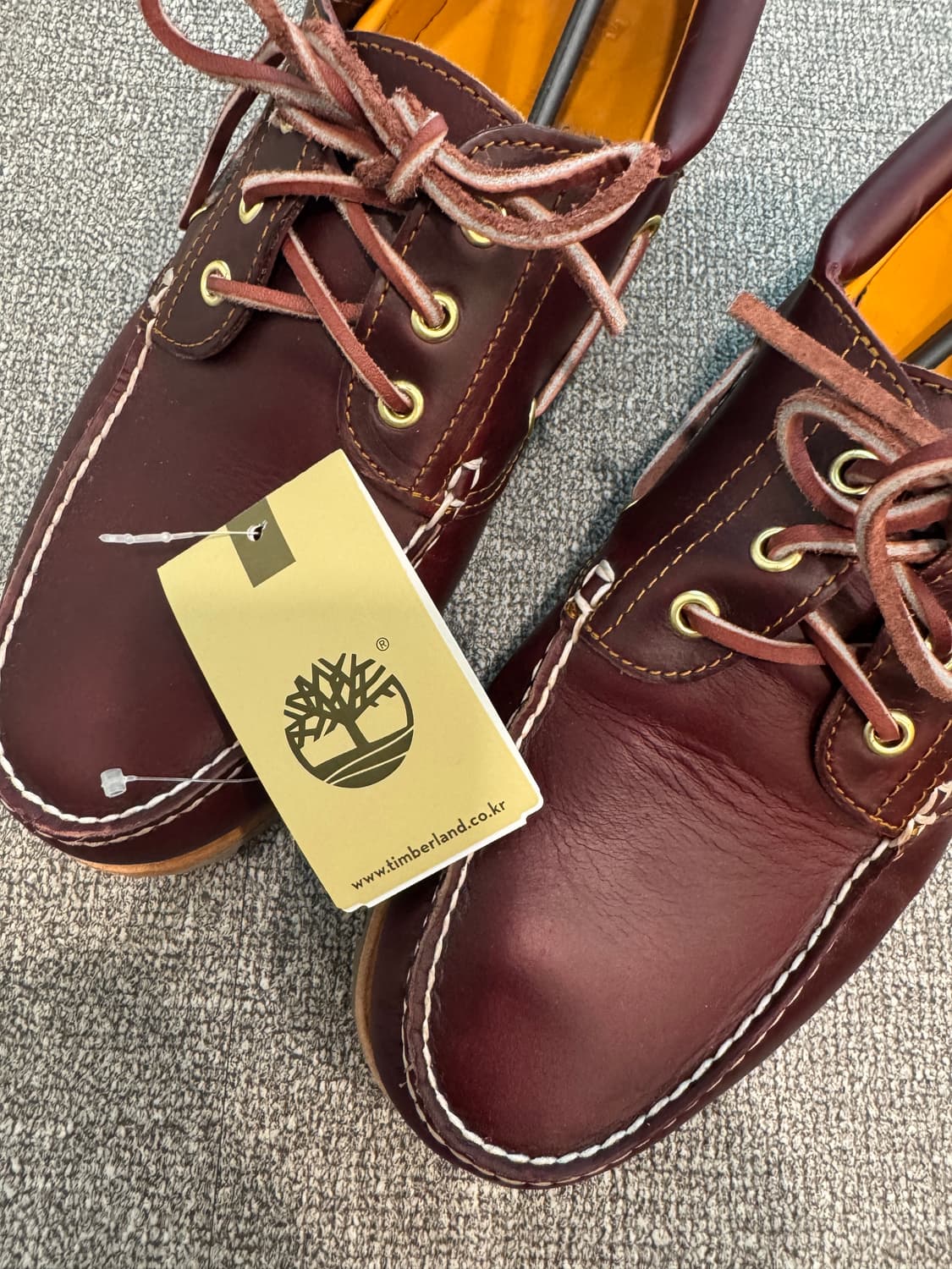 팀버랜드 어센틱 3 아이 클래식 러그 버건디 보트슈즈 11 상품이미지9