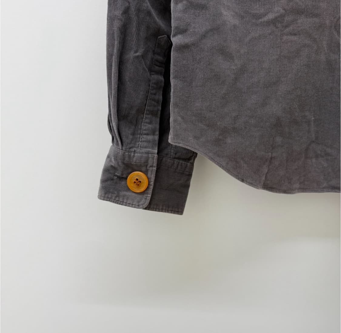 00s 꼼데가르송 옴므플러스 빅 버튼 코듀로이 셔츠 상품이미지4
